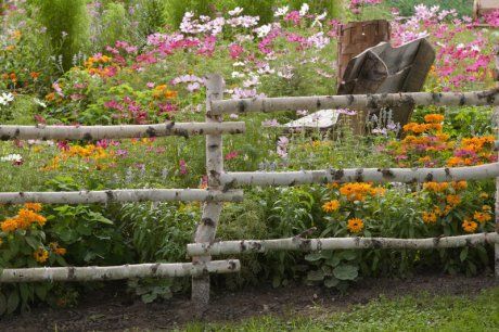 Сад в деревенском стиле – место для реальной жизни